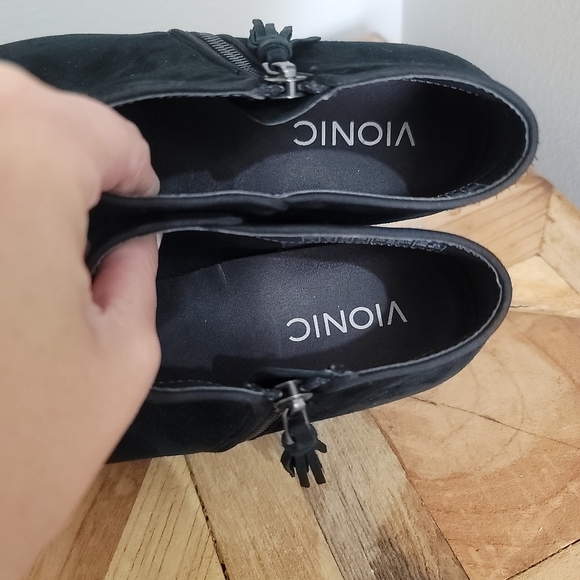 Vionic Joy Serena ankle boot bootie tassel zipper suede - Picture 8 of 11